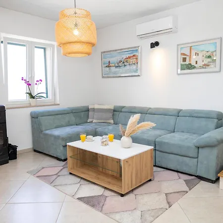 Holiday home House Mila