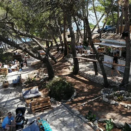 House Mila * Postira
