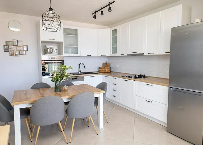 House Mila بوستيرا